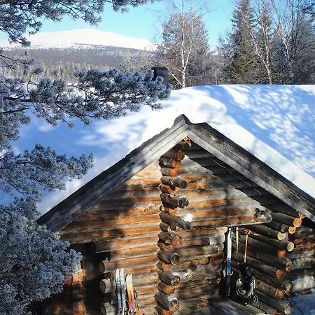 بيت للعطل Cozy Log With Yllaes Fell View Ylläsjärvi