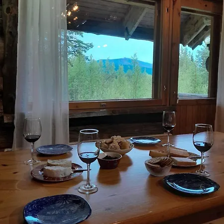 بيت للعطل Cozy Log With Yllaes Fell View Ylläsjärvi