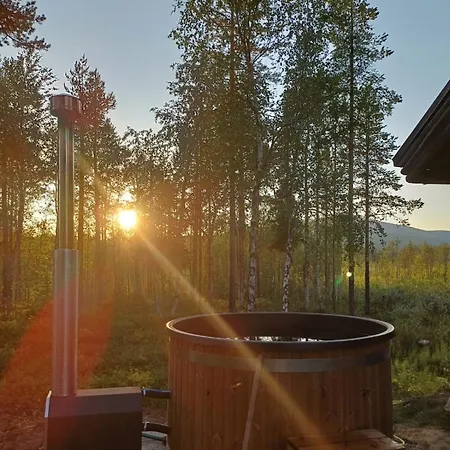 Loma-asunnot Cozy Log With Yllaes Fell View